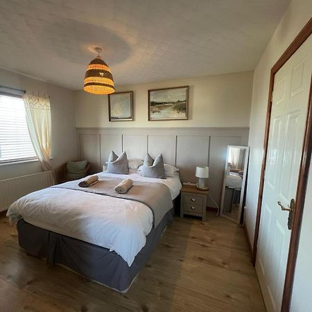 Whitepark Cottage - Your Home Away From Home Ballycastle Exterior photo