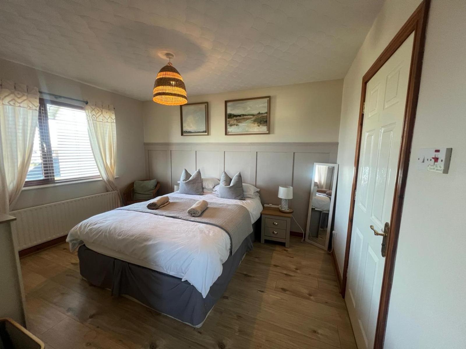 Whitepark Cottage - Your Home Away From Home Ballycastle Exterior photo